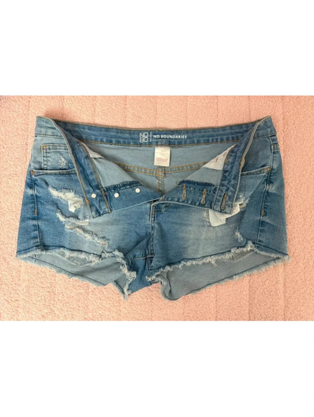 No Boundaries cute casual